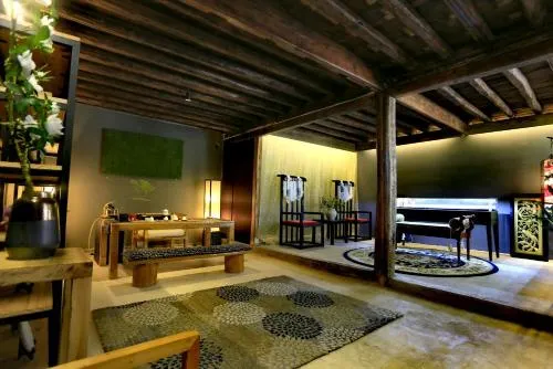 Huamei Club Lijiang - Image 1
