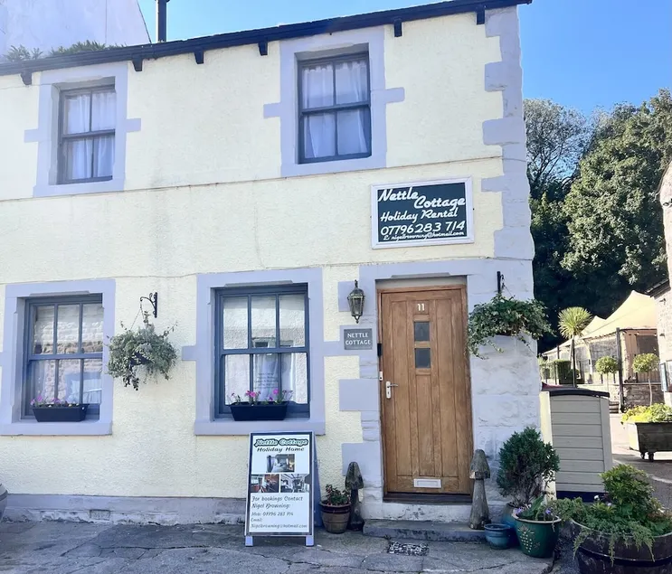 Historic Countryside Cottage - Sleeps 3 & Pets Ok - Image 1