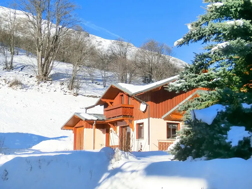 Chalet With Sauna, at the Foot of the Slopes for 14 People - Image 1