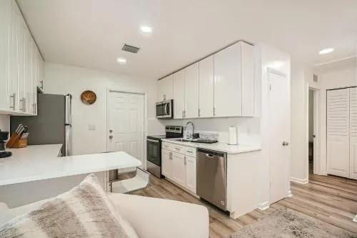 Tropical Retreat ** 2 BR ** Singer Island - Image 1
