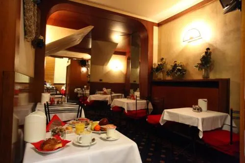 Hotel Lincoln - Image 1