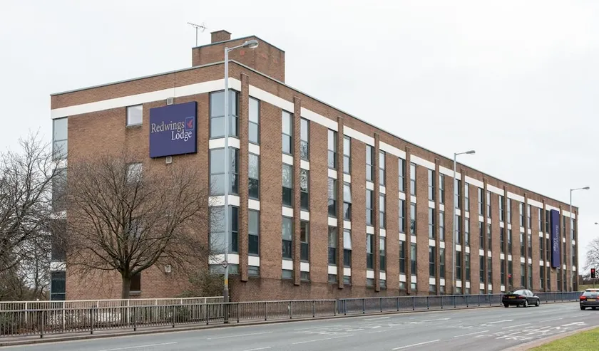 Garner Hotel Wolverhampton By Ihg - Image 1