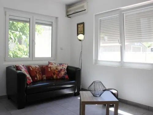 House Narbonne plage 6 pers 50 m2 4 3 - Image 1
