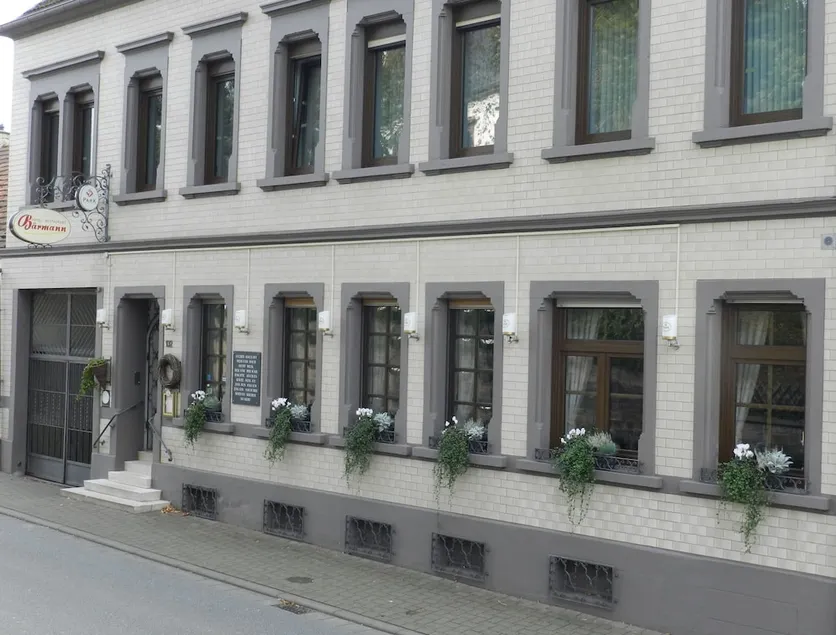 Gasthaus Bärmann Hotel Restaurant - Image 1