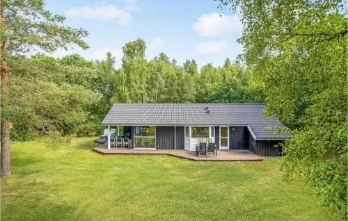 7 Person Holiday Home in Ebeltoft - Image 1
