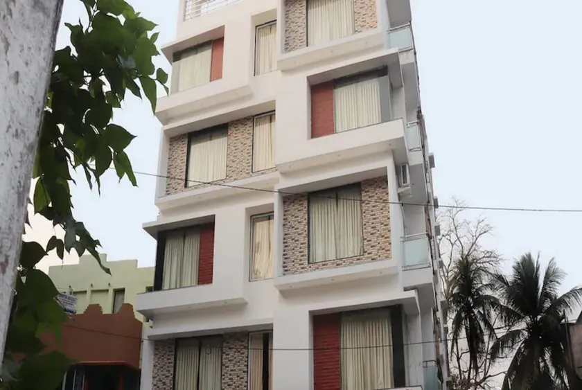 Hotel Royal View - Image 1