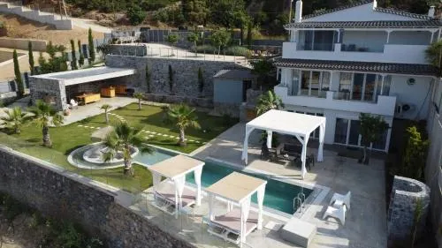 "BlueVedere" Sea View Luxury Villa - Image 1
