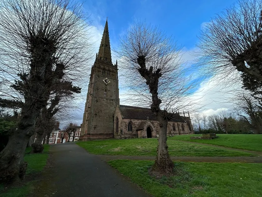 2-bed Apartment in Coleshill - Image 1