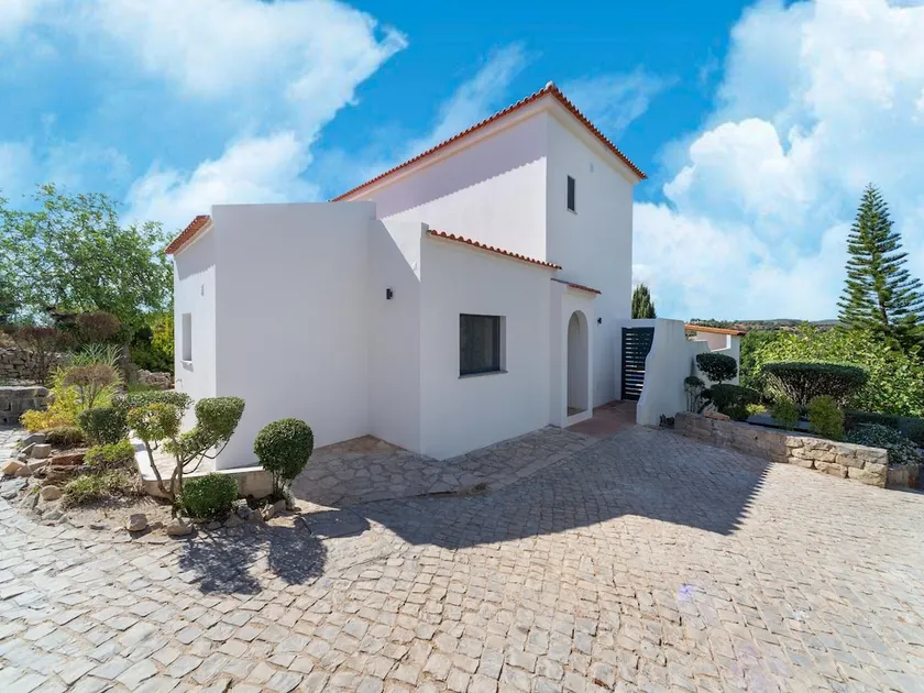 Secluded Villa With a Private Swimming Pool - Image 1