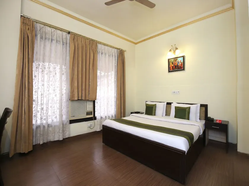 Hotel Downtown Suites - Image 1