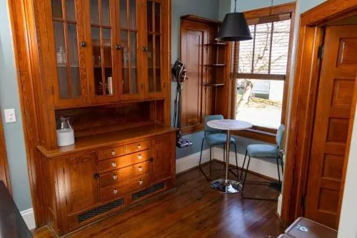 The Trailway Suite - The Historic Winona House - Image 1