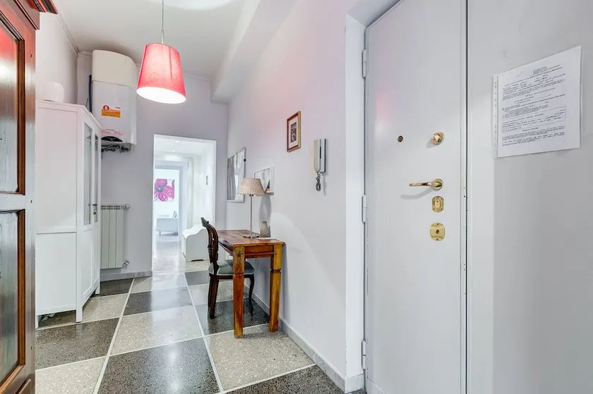 HomeHouse Giulio Cesare-San Pietro - Image 1