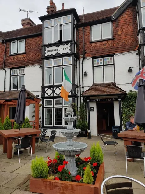 Brambletye Hotel - Image 1
