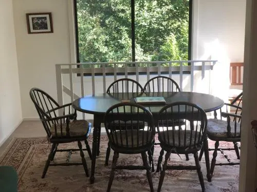 Blue Range Cottage - Image 1