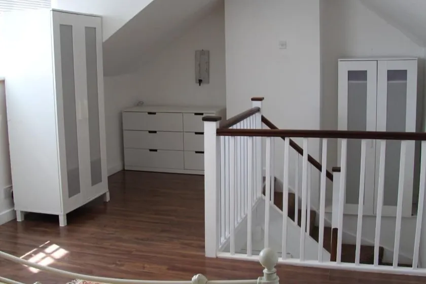 Woodlands Cozy Cottage in Gerrards Cross, Sleeps 2 - Image 1