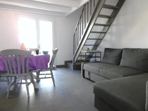 Maisonnette Lizig - Image 1