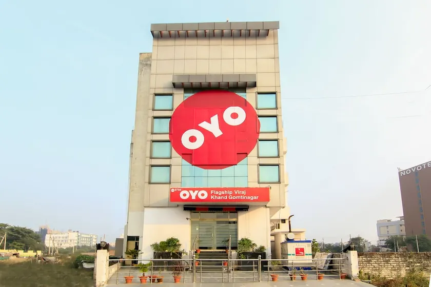 OYO Flagship 190 Gomti Nagar - Image 1