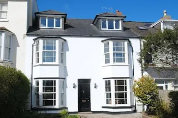 Westward Ho me 5 Bedrooms - Image 1