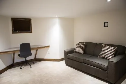 Serenity Suites - Image 1
