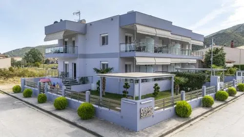 Dream Studios Stavros - Image 1