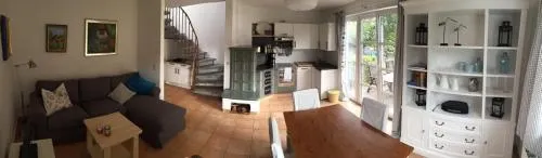 Haus Zeesenboot Ferienwohnung Luv - Image 1