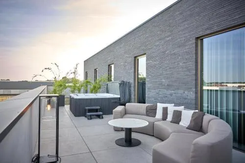 KAOZ Highstreet The Luxury Loft - Image 1