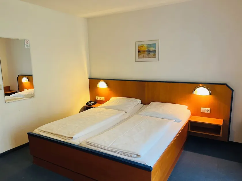 Sporthotel Sonnenhof - Image 1