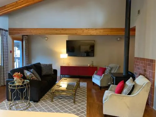 Der Matterhorn Suites - Image 1