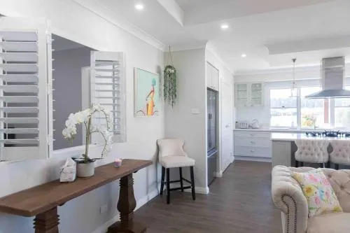 WineCountry Holiday House - Image 1
