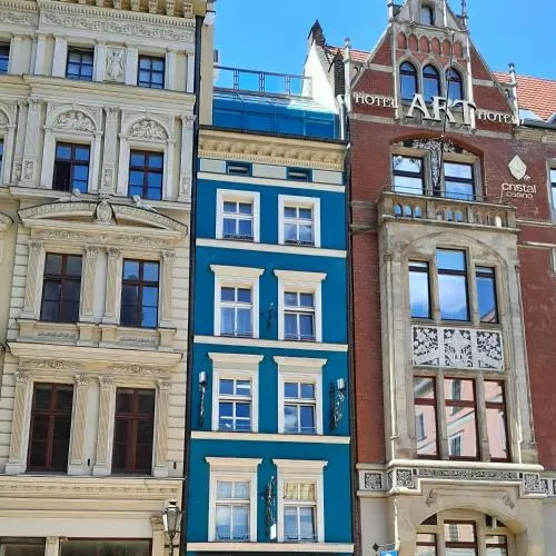 Academus Cafe/Pub & Guest House - Image 1