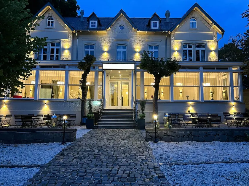 Waldhotel Sophienhof - Image 1
