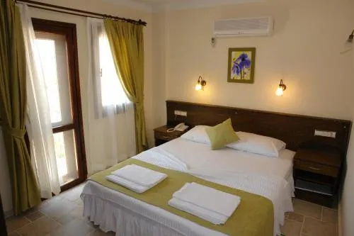 Hotel Asiyan - Image 1