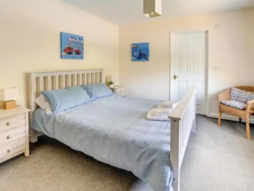 Holiday Home Holdstone - Image 1