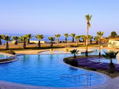 Fort Cambray Apartment with Spectacular Sea Views - Image 1
