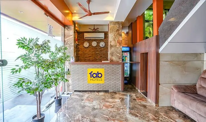 Fabexpress Saiprasad Inn - Image 1