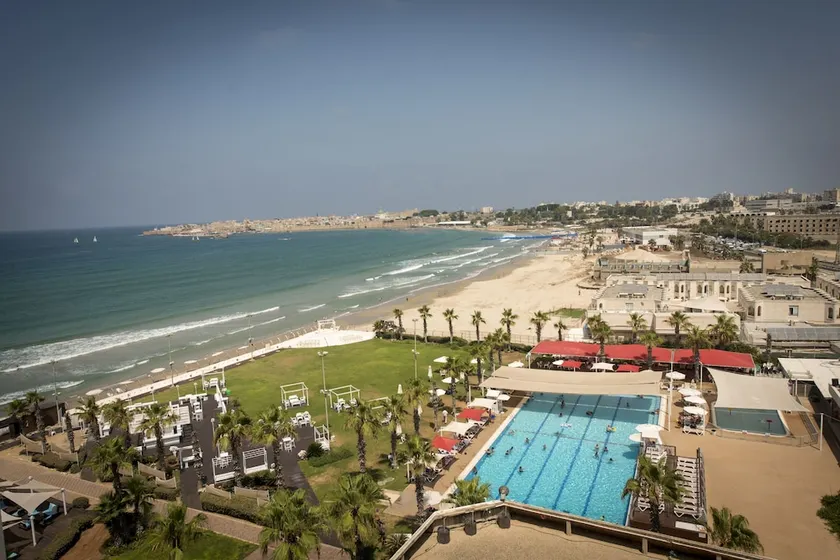 Rimonim Palm Beach Acre - Image 1