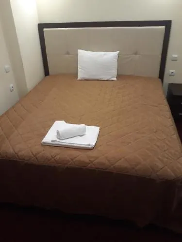 Esperanto Hotel - Image 1