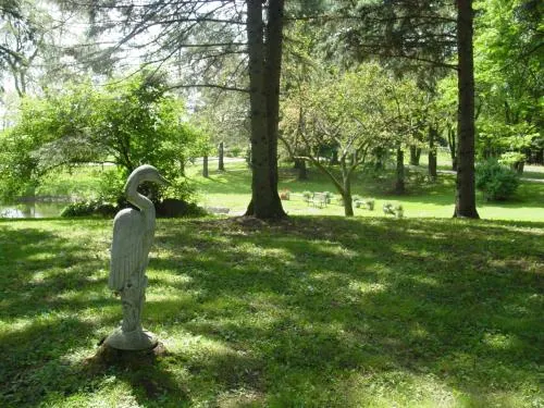 Inn on the Moraine - Image 1