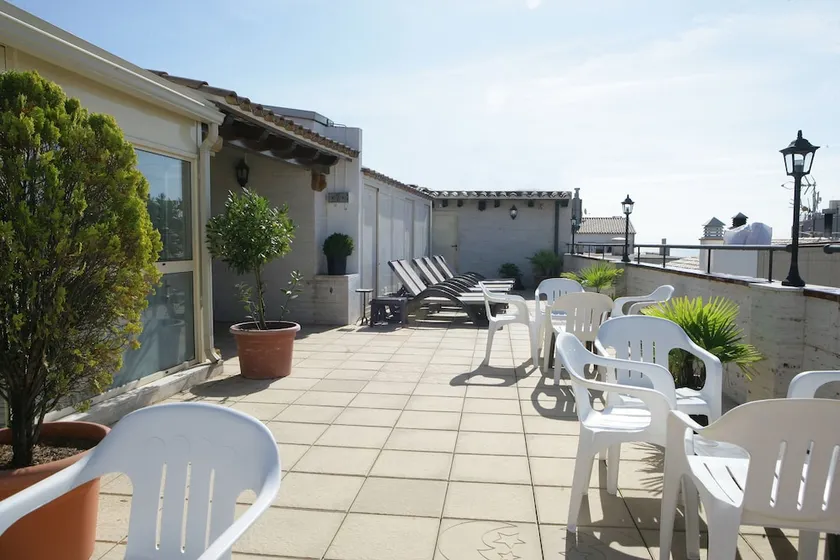 Apartaments Rosa Clara - Image 1