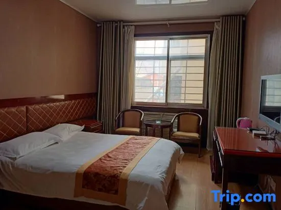 Dingxi Longjin Hotel - Image 1