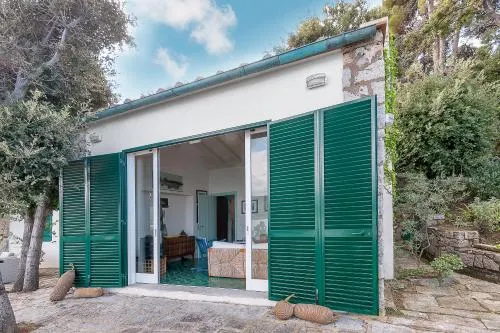 Villa Lo Scoglio - Image 1