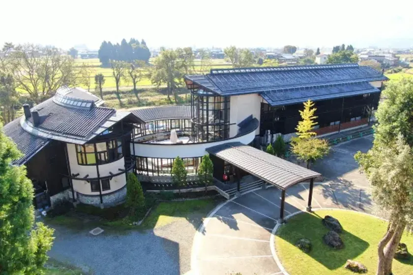 Auberge Mizuakari - Image 1