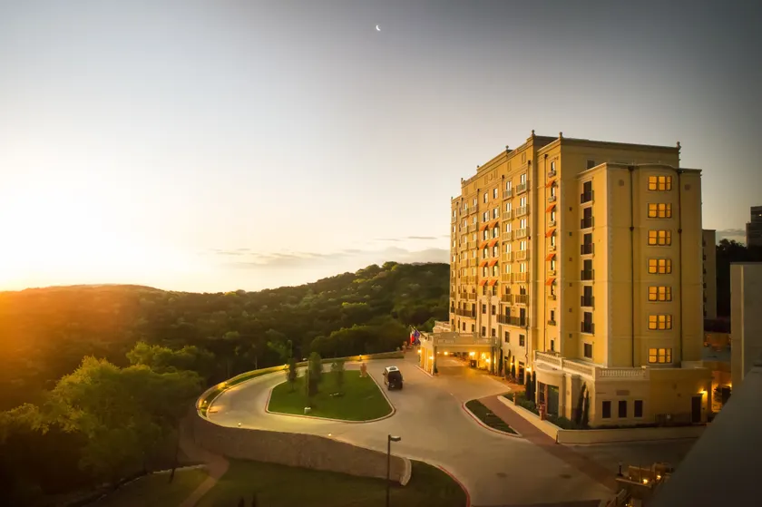 Hotel Granduca Austin - Image 1