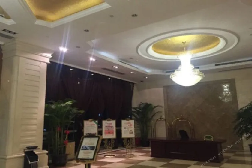 Vienna Hotel Shanghai Hongqiao Airport Jiuting - Image 1