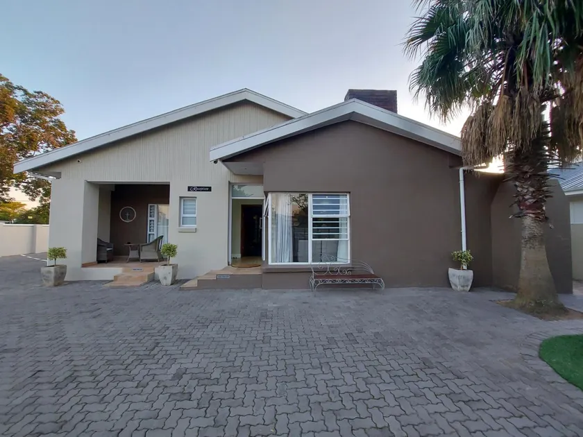 Walmer Manor Guesthouse - Image 1