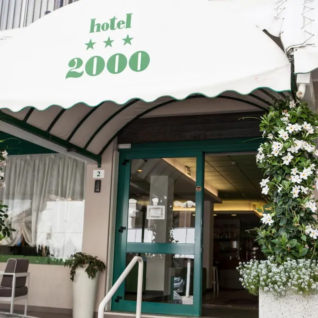 Hotel 2000 - Image 1