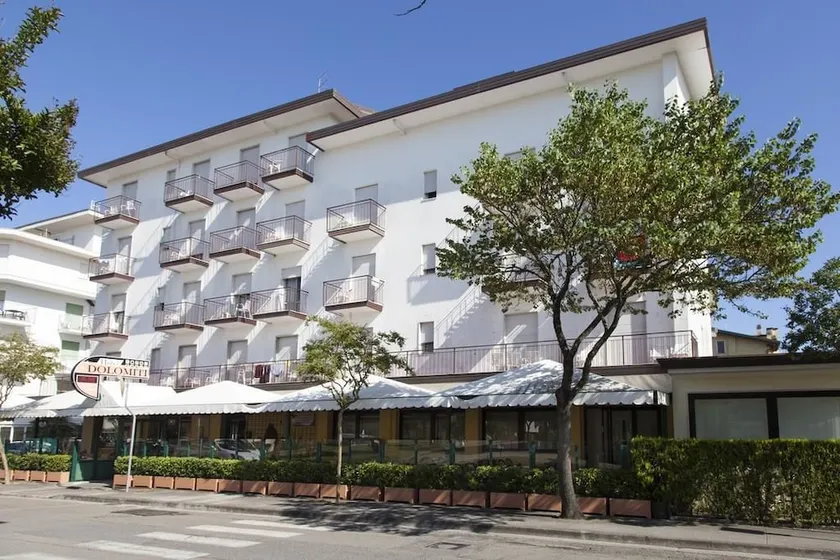 Albergo Dolomiti - Image 1