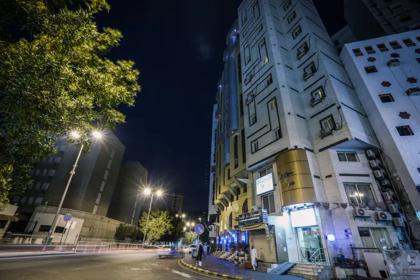 Z Ajyad Hotel - Image 1