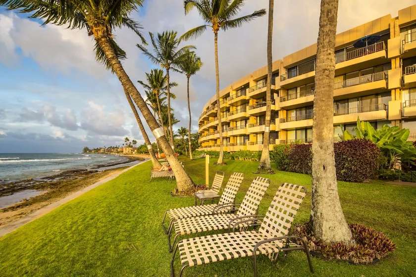 Castle Paki Maui - Image 1