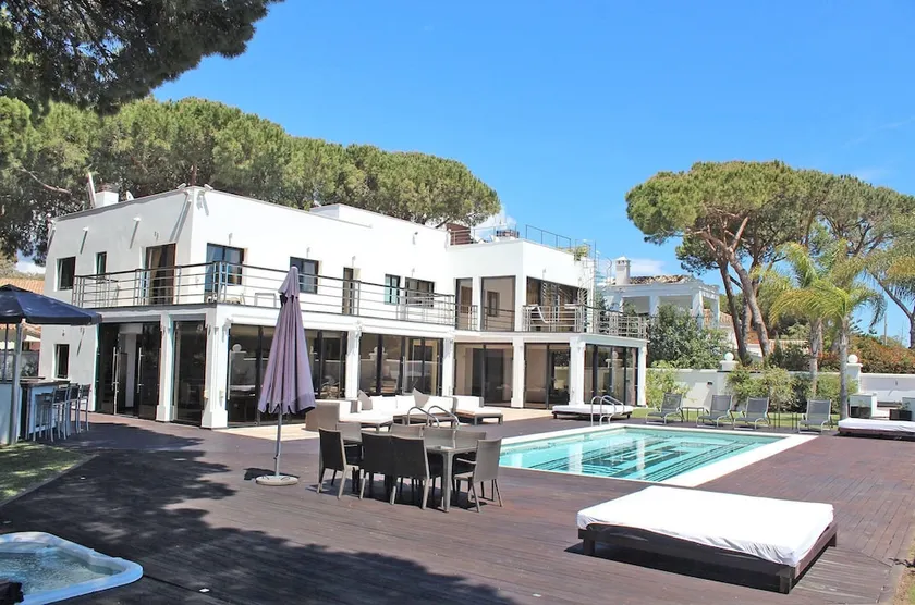 7 Bedroom Modern Beachfront Villa, in Artola, Marbella, Close Puerto Cabopino - Image 1